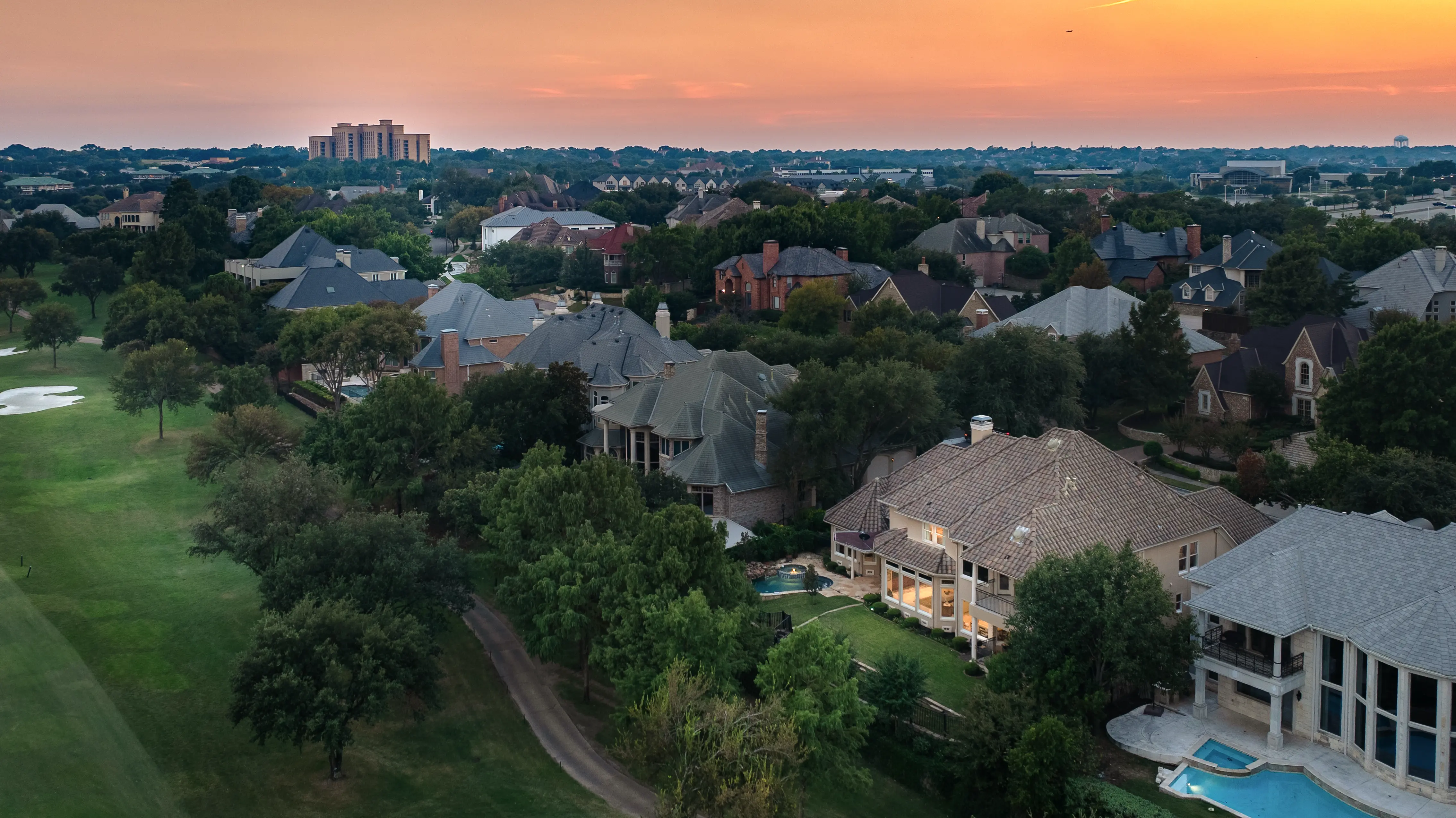 Aerial view of Windsor Ridge community